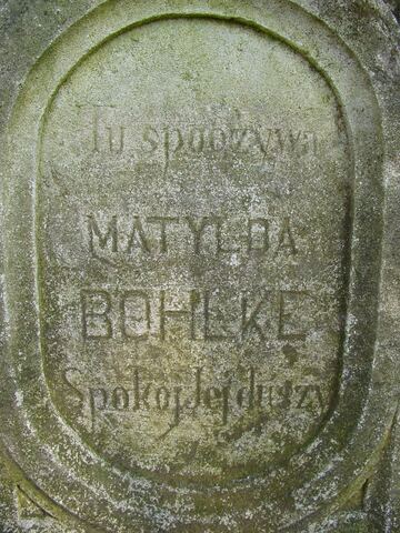Fragment zachowanej inskrypcji nagrobnej.