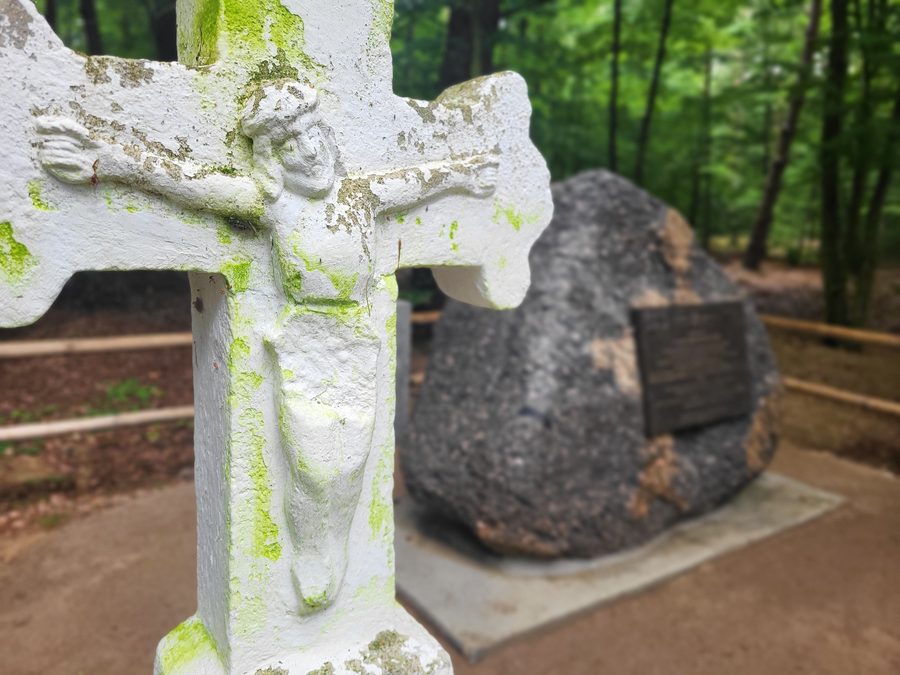 Detal kamiennego krzy�a