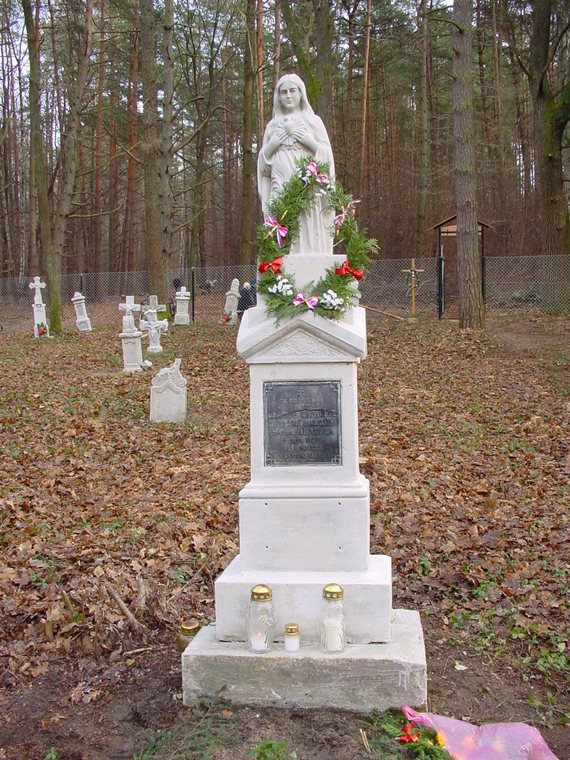 Po�wi�cenie cmentarza w Mi�kowie � 23.11.2003 r.